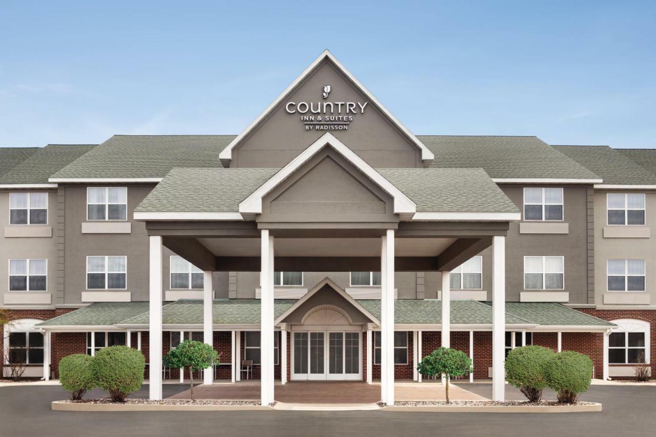 Country Inn & Suites By Radisson, Marinette, Wi Exterior photo